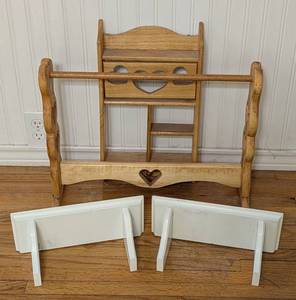 lot 245 image: Wood Wall Shelves and Towels Rack