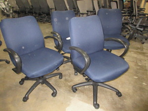 lot 211 image: SIT ON IT ADJUSTABLE OFFICE CHAIRS