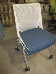 lot 234 image: HAWORTH  VERY FIXED SIDE CHAIRS - STACKERS