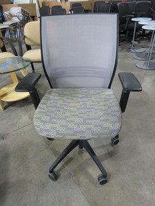 lot 269 image: SIT ON IT ADJUSTABLE OFFICE CHAIR