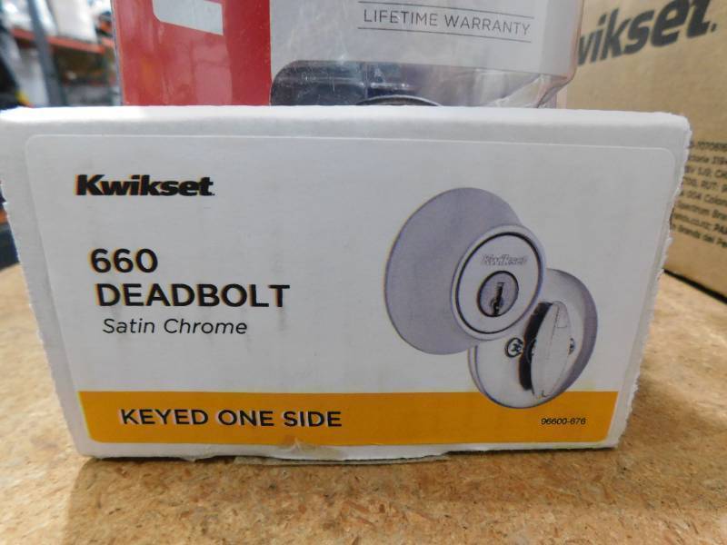 lot 41 image: (6) Brand New Kwikset 600 Satin Dead Bolt Locks