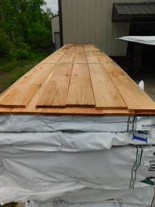 lot 7 image: 1 x 8 x 16 Western Red Cedar Trim Boards x 11