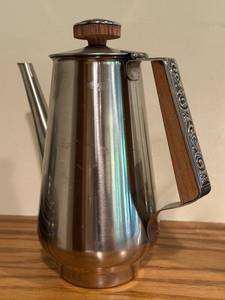 lot 2 image: Vintage International Decorator Stainless Steel Coffee Pot
