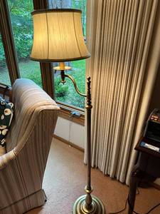 lot 24 image: Vintage Brass Floor Lamp with Fabric Shade