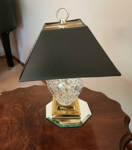 lot 25 image: Elegant Crystal and Black Shade Table Lamp