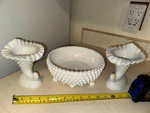 lot 123 image: Vintage White Milk Glass Hobnail Bowl and Pair of Cornucopia Vases