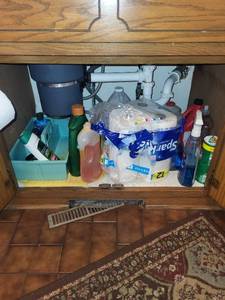 lot 198 image: Collection of Household Cleaning Supplies and Paper Towels