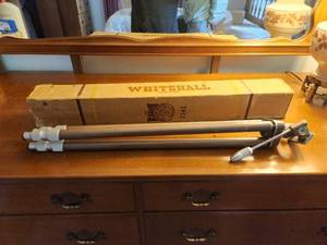lot 228 image: Peer Tripod with Original Box
