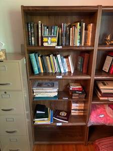 lot 268 image: Set of 2 Wooden Bookshelves (Contents not included)