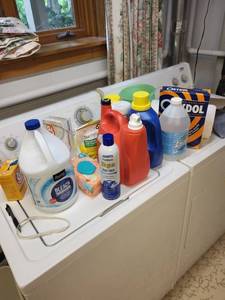 lot 314 image: Collection of Laundry Supplies and Cleaning Products