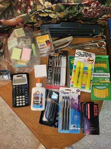 lot 402 image: Complete Office and Craft Supply Collection