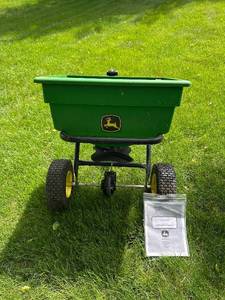 lot 35 image: John Deere Tow Behind Broadcast Spreader with Manual