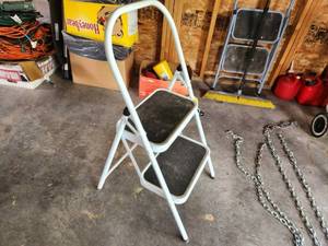 lot 13 image: Metal Folding Step Stool with Dual Steps