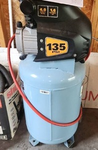 lot 20 image: 20 Gallon Vertical Air Compressor by McGraw