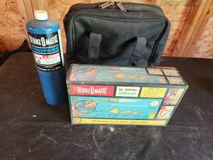 lot 27 image: Bernzomatic All-Purpose Torch Kit with Propane Cylinder and Carrying Bag