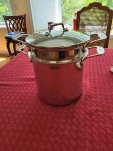 lot 122 image: Emeril 8 Quart Stainless Steel Stock Pot with Steamer Insert