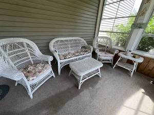 lot 132 image: Vintage White Wicker Patio Furniture Set with Floral Cushions