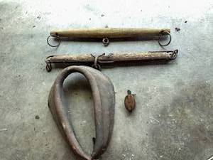 lot 171 image: Antique Leather Horse Collar with Wooden Double Tree and Block