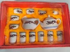 lot 15 image: Vintage Dragon Tea Set In Box