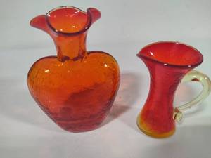 lot 22 image: Crackle Glass Vase & Amberina Pitcher