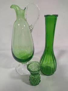 lot 69 image: Gorgeous Green Vases