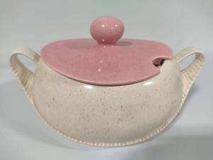 lot 38 image: Soup Toureen
