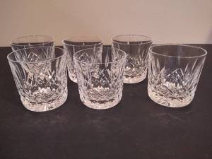 lot 52 image: Crystal Whiskey Glasses
