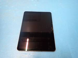lot 18 image: Apple&nbspiPad Air 4th Gen A2324  64GB of storage  Cellular Carrier Unlocked  Includes Charging Cable &nbspCracked glass screen