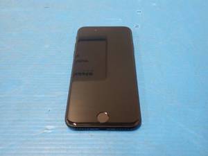 lot 28 image: Apple&nbspiPhone SE (2020) A2275  64GB of storage  Cellular Carrier Unlocked  Includes Charging Cable 