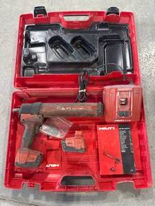 lot 5 image: Hilti ED-3500-A Cordless Epoxy Dispenser w 2 Batteries & Charger (new on Amazon $735)