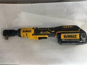 lot 13 image: Dewalt 20v 12 Ratchet DCF512 (works great)