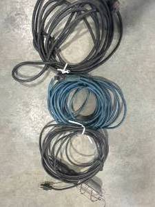 lot 36 image: Extension Cord Lot