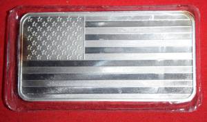 lot 477 image: FIVE (5) 10 OUNCE AMERICAN FLAG SILVER BARS