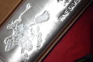 lot 503 image: ONE HUNDRED (100) OUNCES .999 FINE POURED SILVER BAR PONY EXPRESS