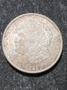lot 63 image: 1921 US MORGAN SILVER DOLLAR
