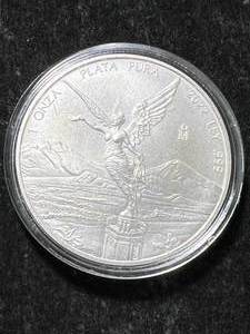 lot 76 image: 2022 MEXICAN PLATA PURA 1 TROY OZ .999 FINE SILVER IN AIRTITE