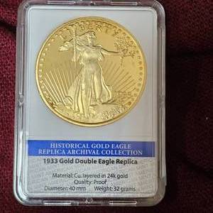 lot 11 image: 1933 Gold Double Eagle Replica