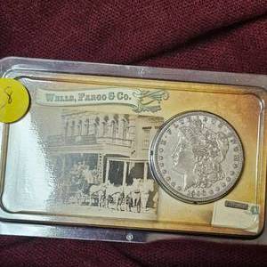 lot 28 image: 1900 Morgan Silver $1