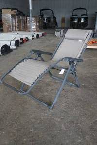 lot 35 image: Zero Gravity Lawn Chair