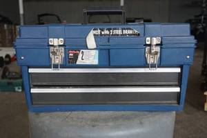 lot 55 image: Stack On Tool Box with 2 steel drawers