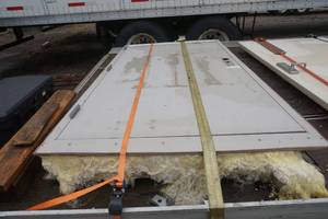 lot 28 image: Steel Door with metal frame