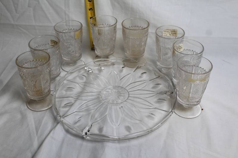 lot 182 image: Vintage Pressed Glass Punch Bowl Set with 8 Matching Cups