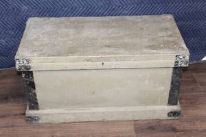 lot B-3 image: Vintage Wooden Military Storage Chest with Metal Reinforcements