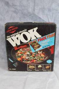 lot 14 image: West Bend Original Electric Wok No. 5109X with Cookbook