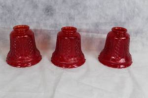 lot 20 image: Set of 3 Red Diamond Pattern Glass Lamp Shades