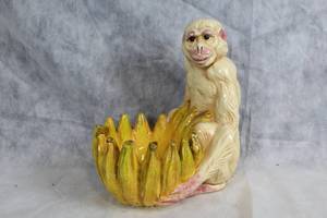 lot 25 image: Vintage Marwal Ceramic Monkey Banana Holder, 12 Inches