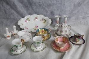 lot 47 image: Assorted Bone China Tea Set by Queens, Royal Doulton, Aynsley & Spode