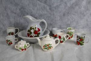 lot 51 image: Vintage Strawberry-Themed Porcelain Tea Set Collection