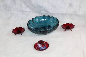 lot 63Y image: Handmade Fenton Glass Collection 1 Bowl and 2 Candle Holders