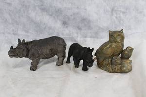 lot 100 image: Decorative Rhino Figures Set and Brass Owl Sculpture